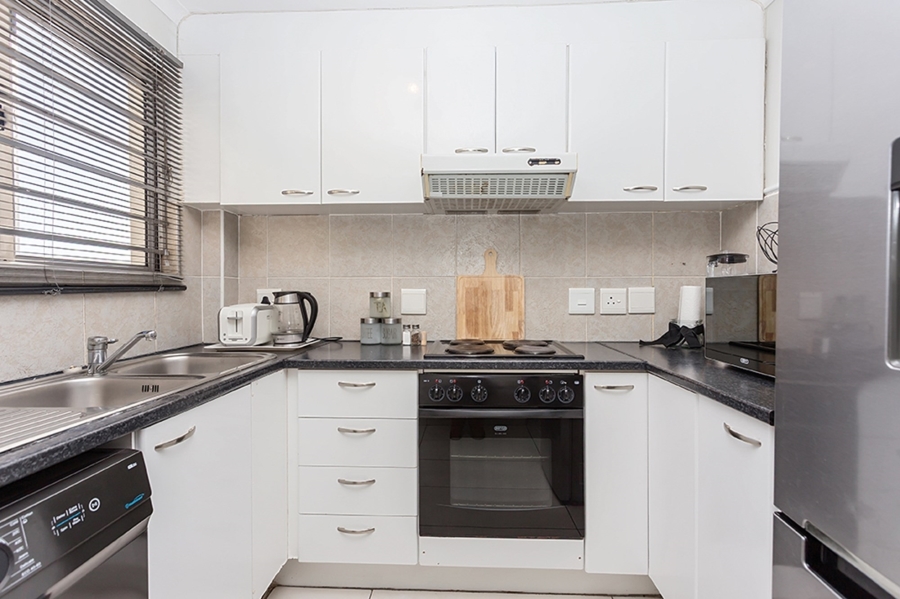 2 Bedroom Property for Sale in Bloubergstrand Western Cape